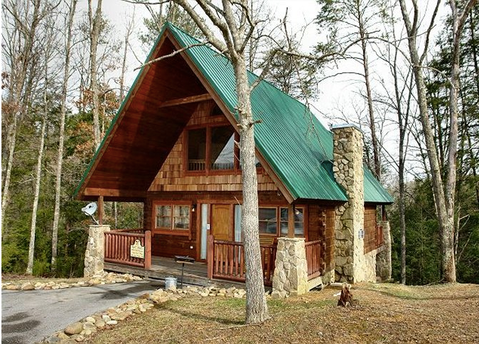 Cozy Cabin In The Smoky Mountains