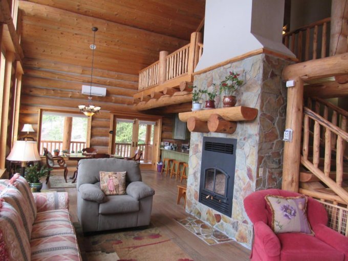 Montana log cabin inside