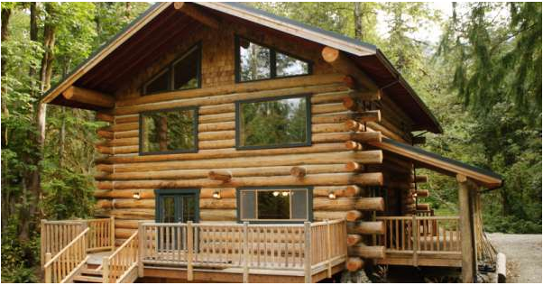 This Log Home Was Built By A Couple After Taking a 2-Day Class
