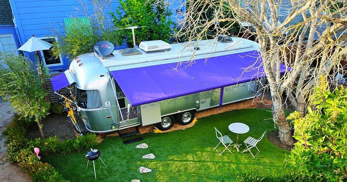 Step inside this rental Airstream in Petaluma and marvel at its colors