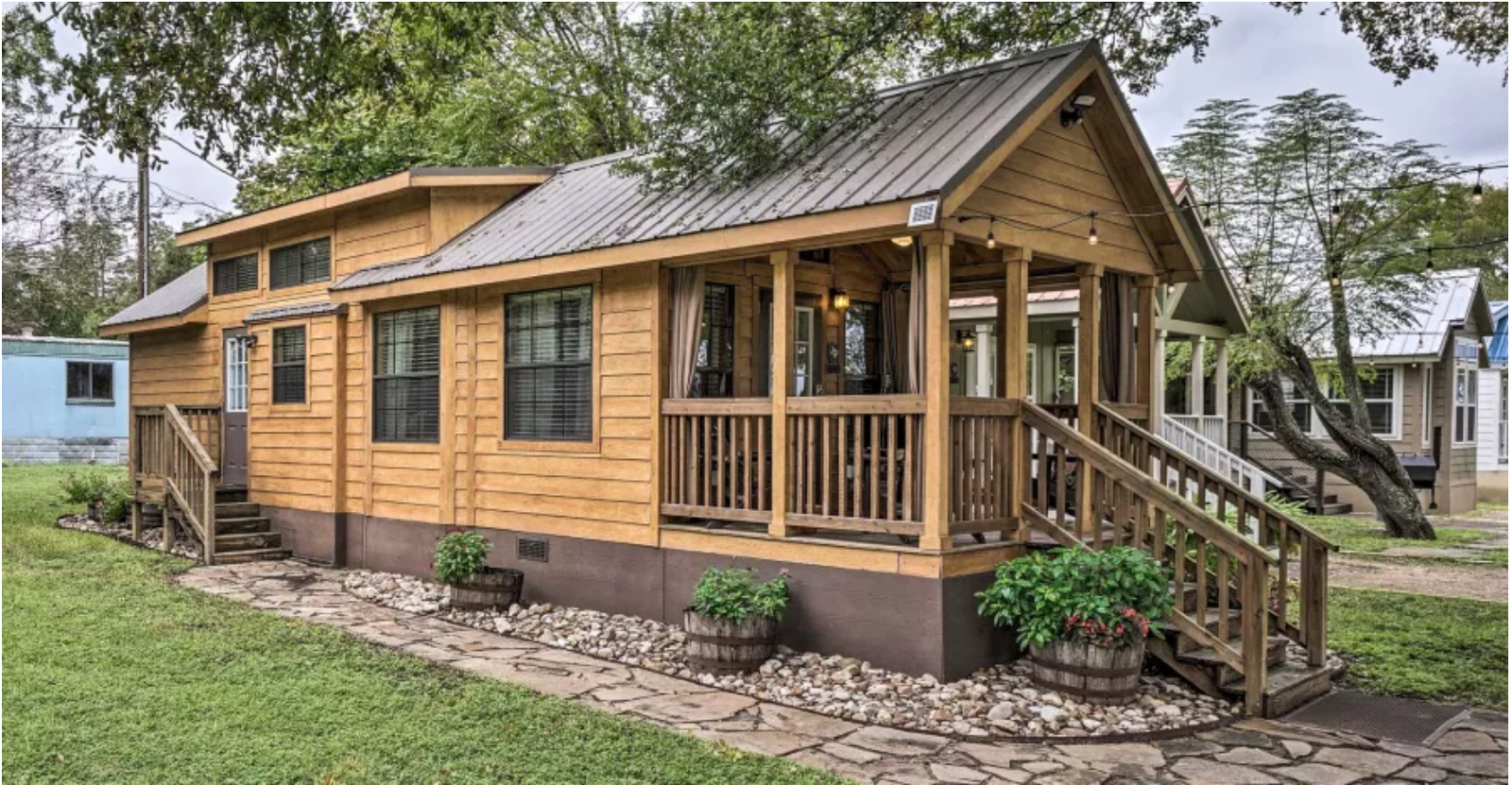 Kick Back And Relax In This Cozy Cabin In Texas